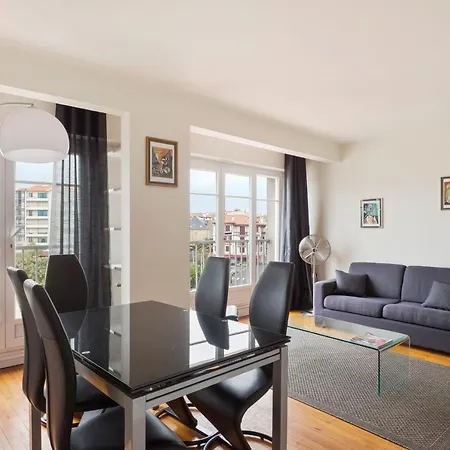 Ixelles Biarritz
